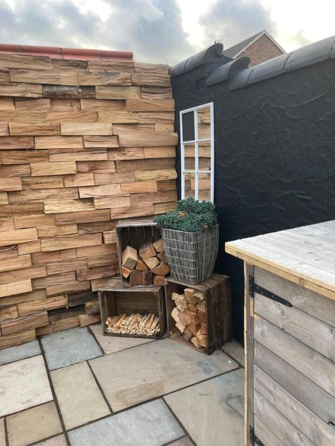 Stunning Quirky 2-Bed Cottage In New Brighton Wallasey Exterior foto