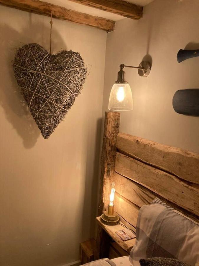 Stunning Quirky 2-Bed Cottage In New Brighton Wallasey Exterior foto